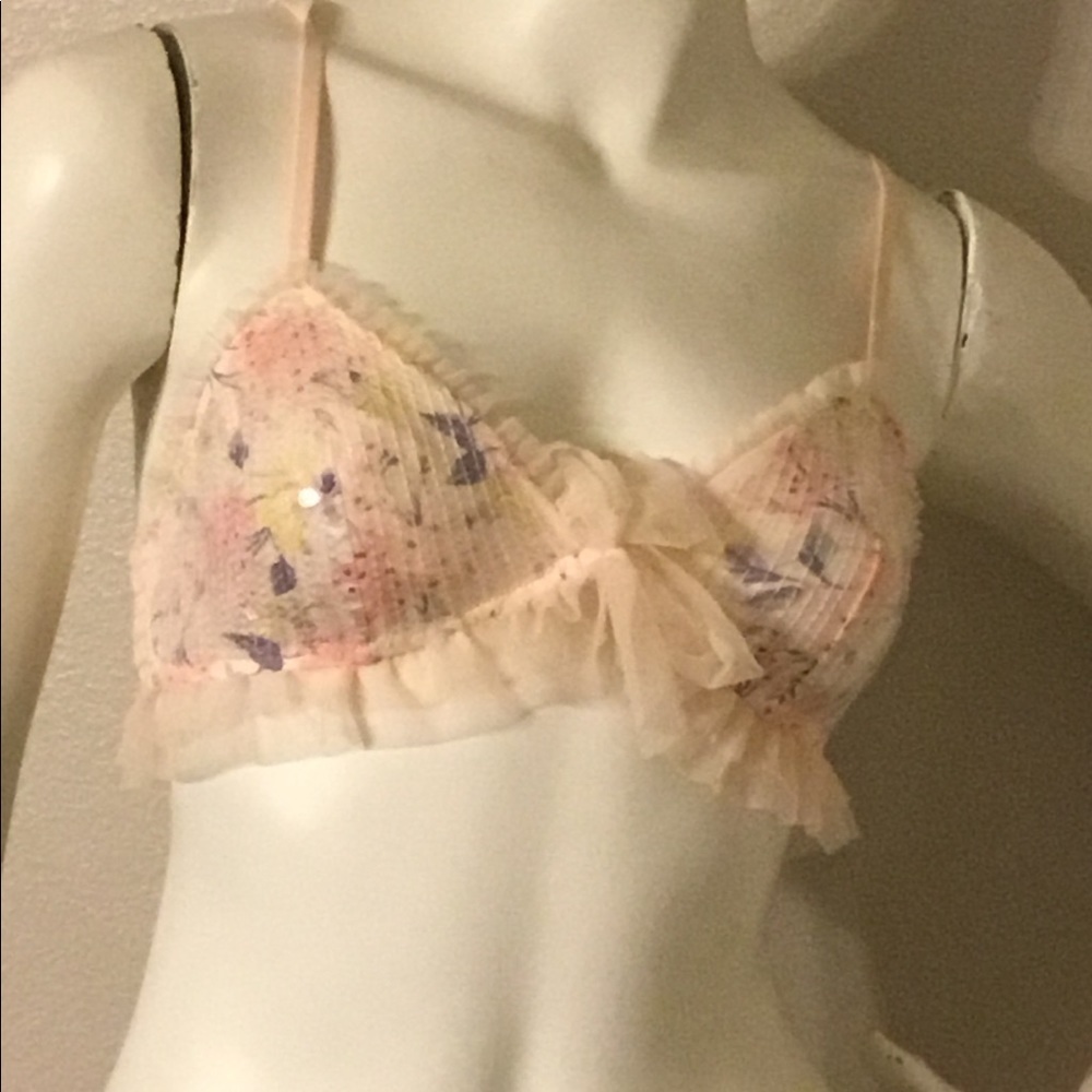 VICTORIA SECRETS DREAM ANGEL BRA SIZE M